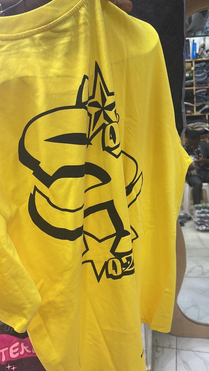 T-shirt imprimé urbain tendance