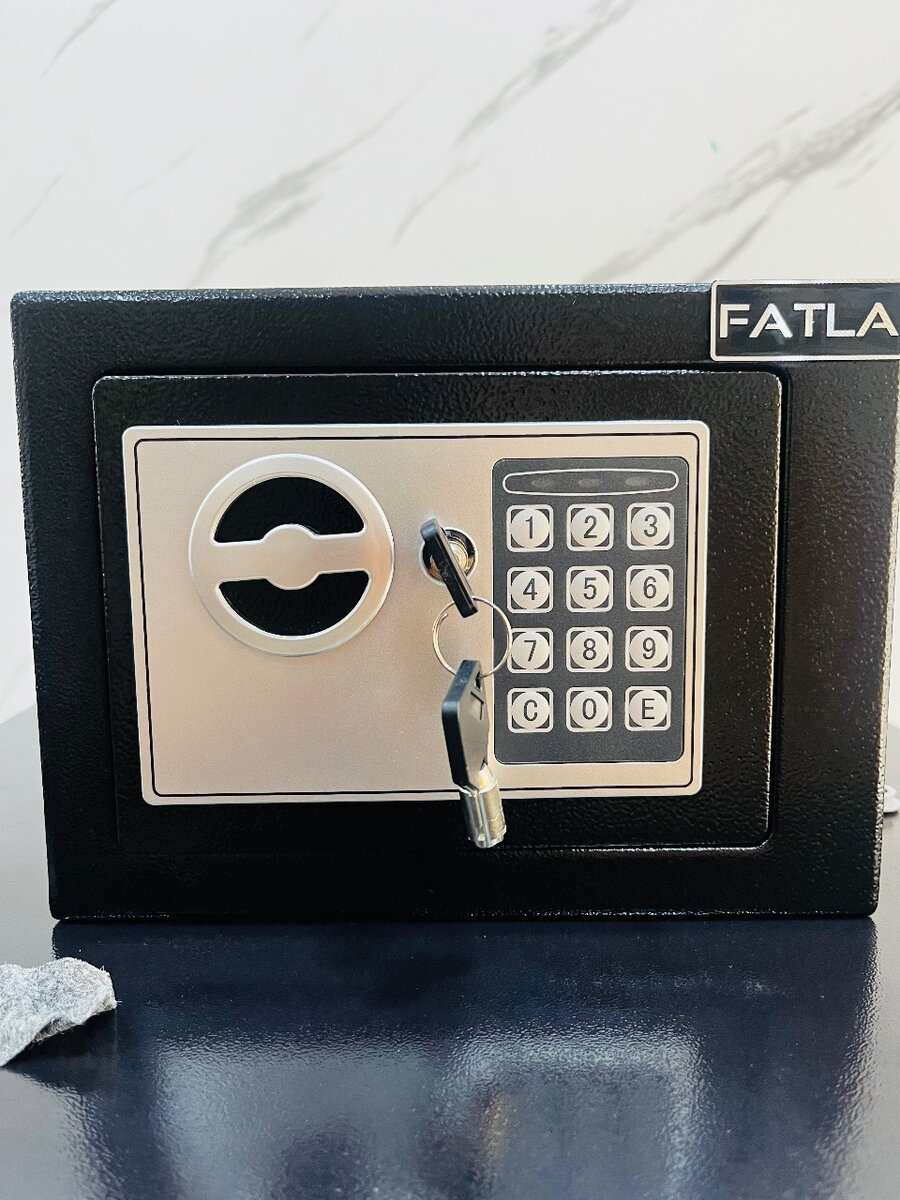 Money Safe Locker Box Small 17E