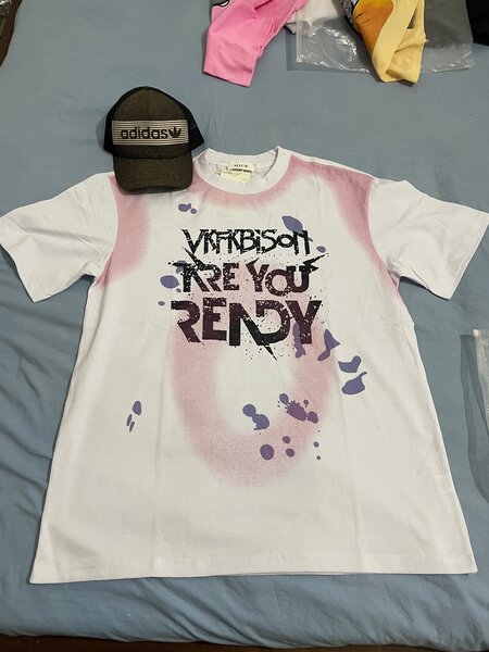 T-shirt moderne graffiti