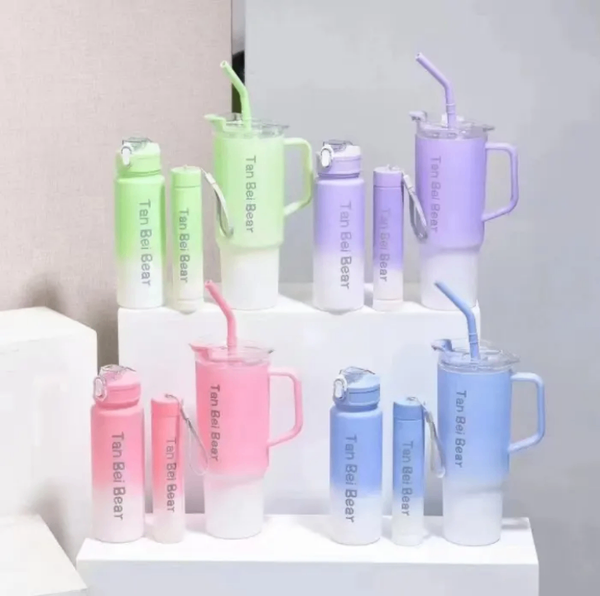 Gourdes et Mugs Colorés