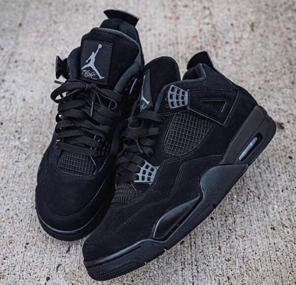 Air Jordan 4