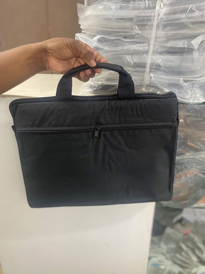 Sacoche Ordinateur Portable Résistante