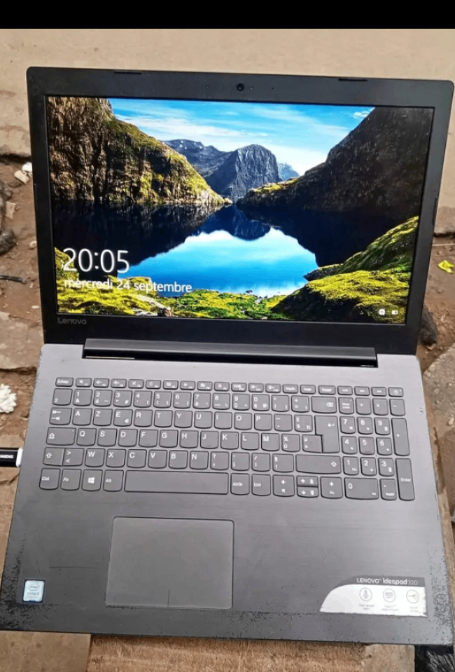 Ordinateur portable Lenovo robuste