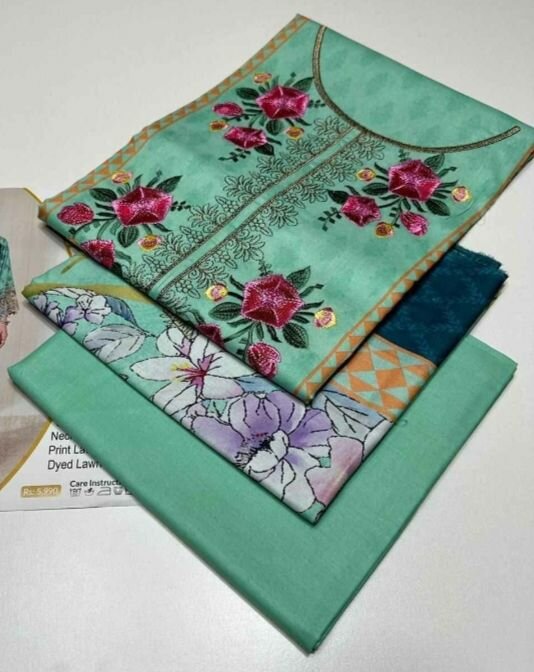 Lawn 3 Peace Suit