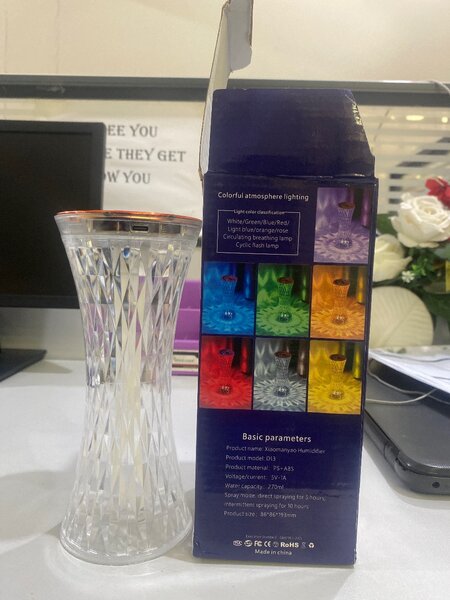 Crystal light humidifier