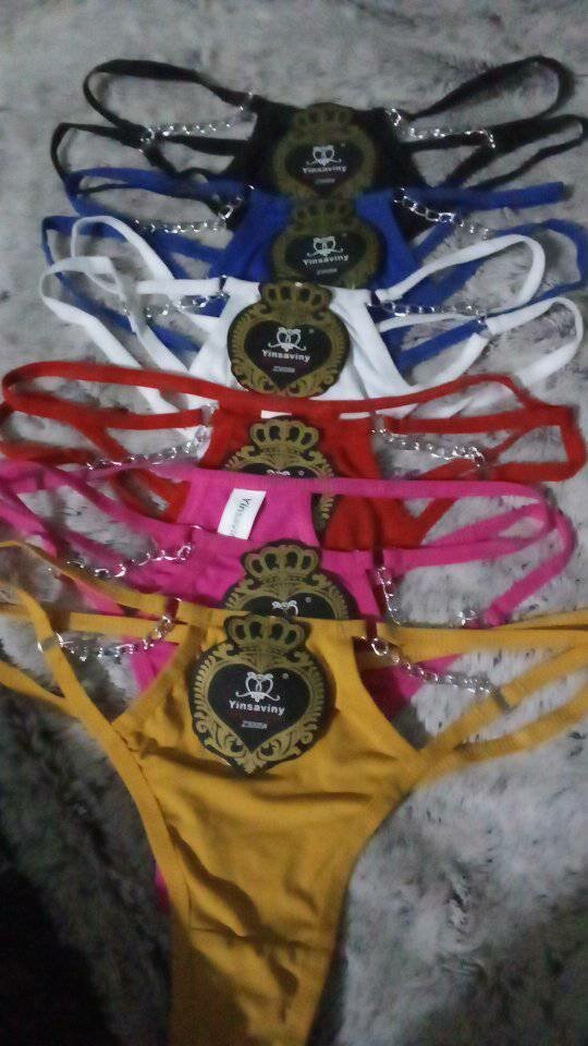 Lot de 6 Strings Colorés