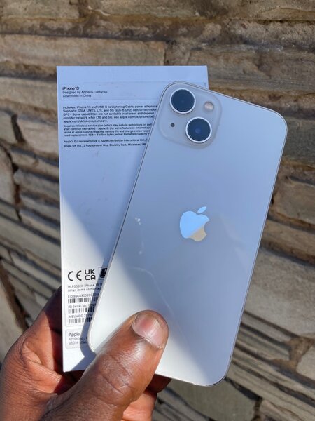 Pre owned UK iPhone 13    128GB battery 74% last all day