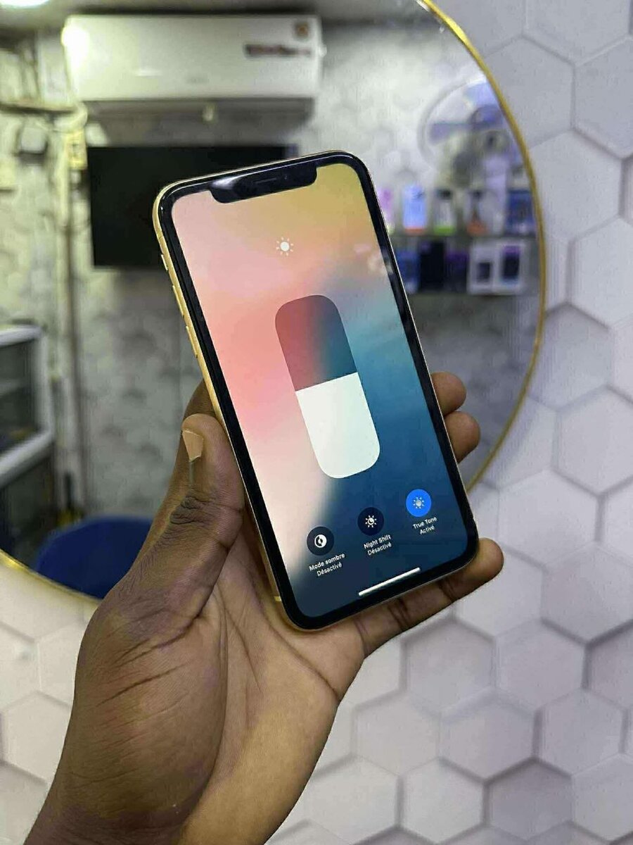 iPhone XR Jaune 64GB