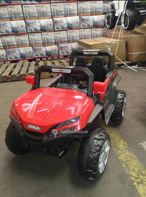 Voiture télécommandée pour enfant