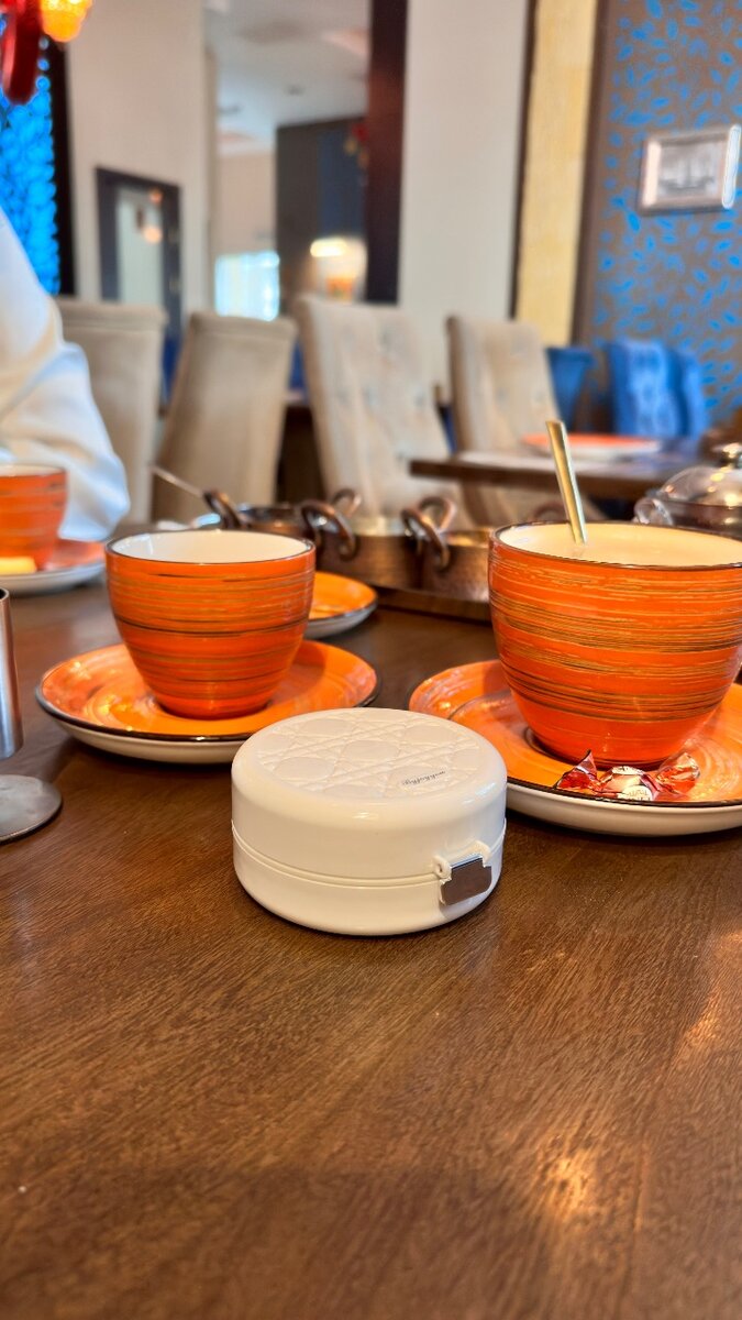 Стильная таблетница