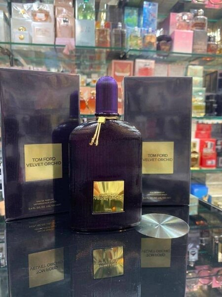 Tom Ford violet