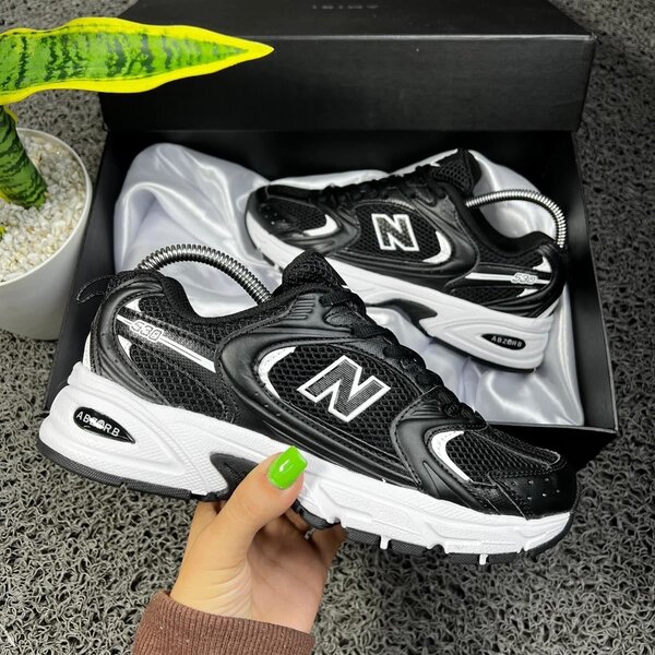 Chaussures de course légères