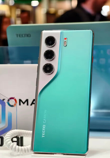 Tecno Camon 40 Pro