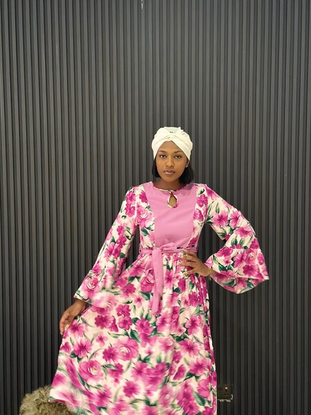 Keyhole neckline fleece floral dress