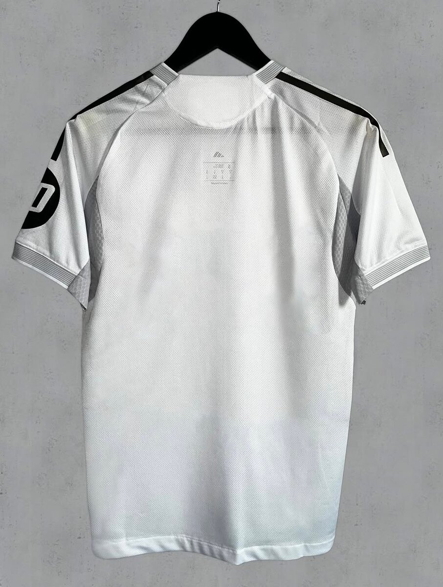 Maillot Real Madrid 2025/26