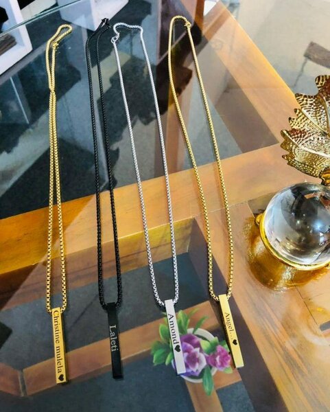 Collier personnalisé gravé