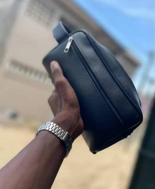 Pochette en cuir élégante