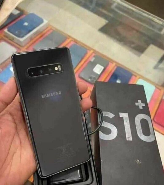 Samsung Galaxy S10+ Noir