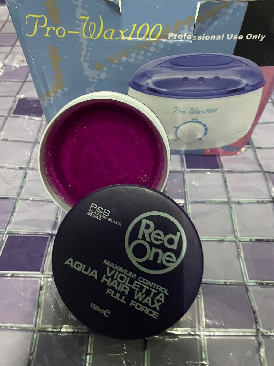 Cire de cheveux red one