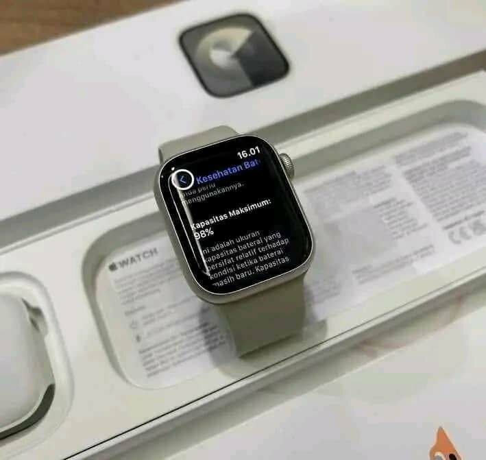 Montre connectée élégante