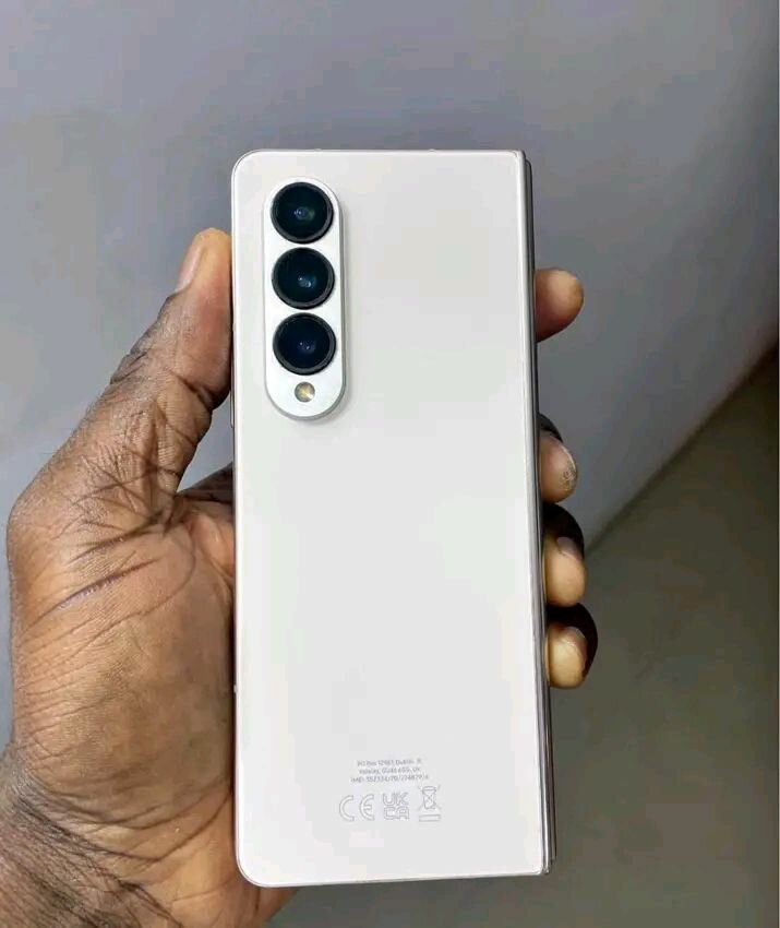 Smartphone Pliable Écran Double