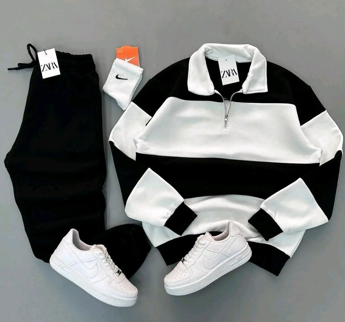 Heavy hoodies with the shoes