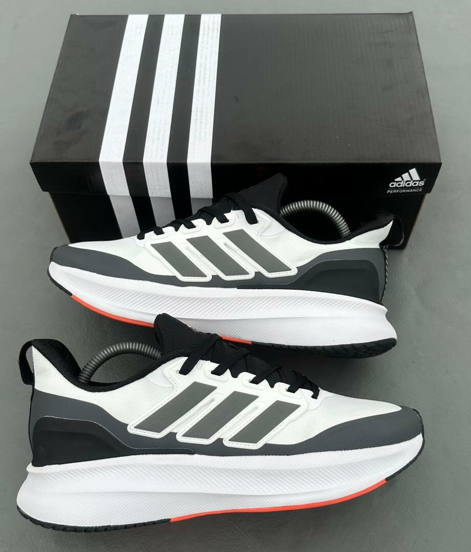 Adidas Chaussures de Running