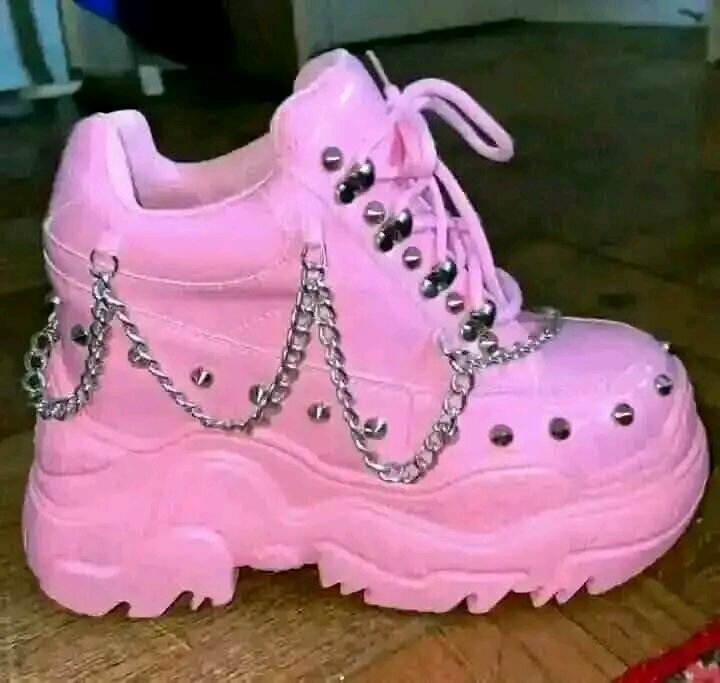 Baskets plateforme à chaînes