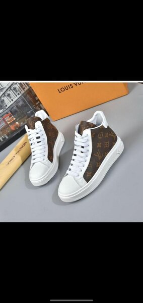 Baskets Louis Vuitton Homme