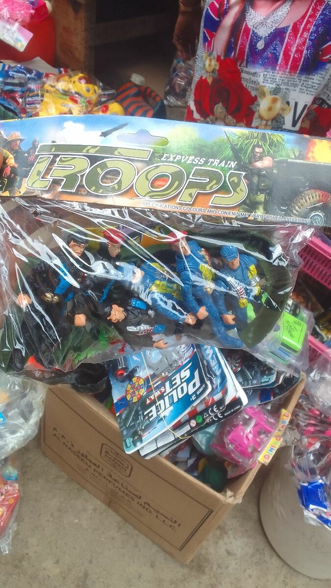 Figurines d'action militaires