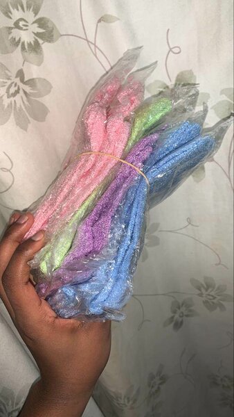 Gants exfoliants visage