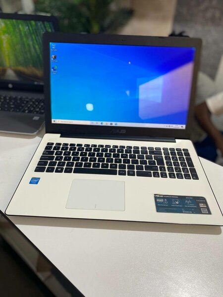 Asus X553M laptop.   Uk