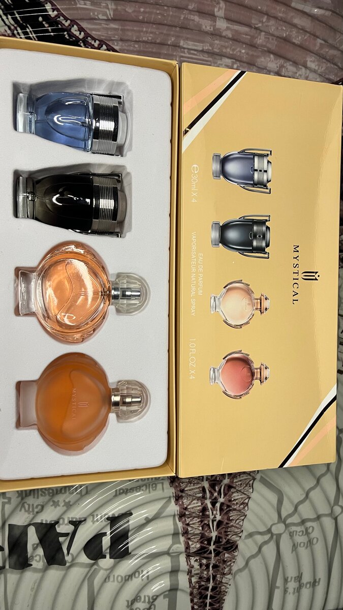 Coffret d'échantillons de parfums
