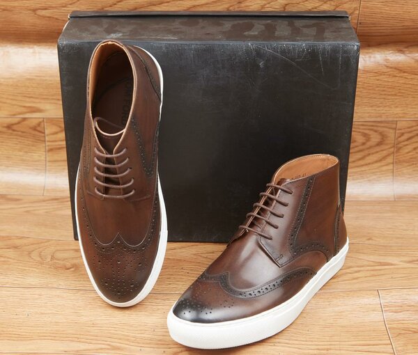 Chaussures Richelieu Montantes