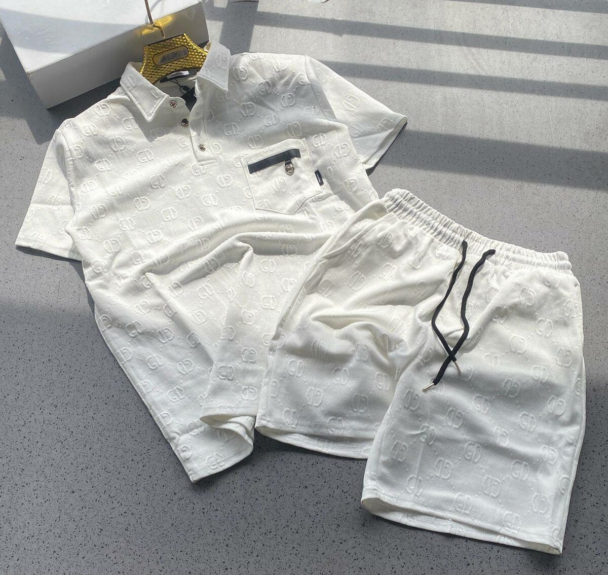 Original top and down short