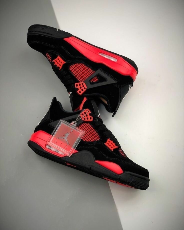 Jordan 4 Thunder Red