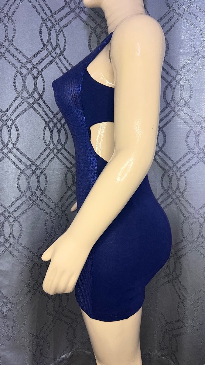 Robe moulante à paillettes