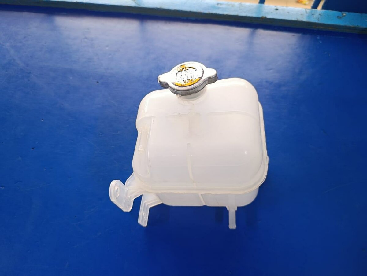 Coolant Expansion Tank Tucson