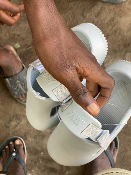 Sabots Nike pour Hommes