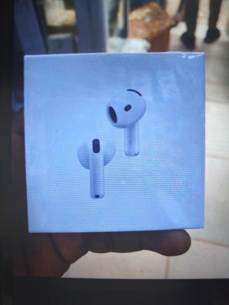 Airpod 4
