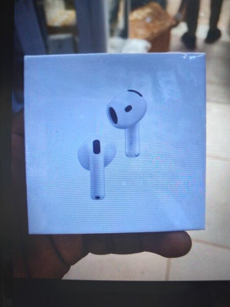 Airpod 4