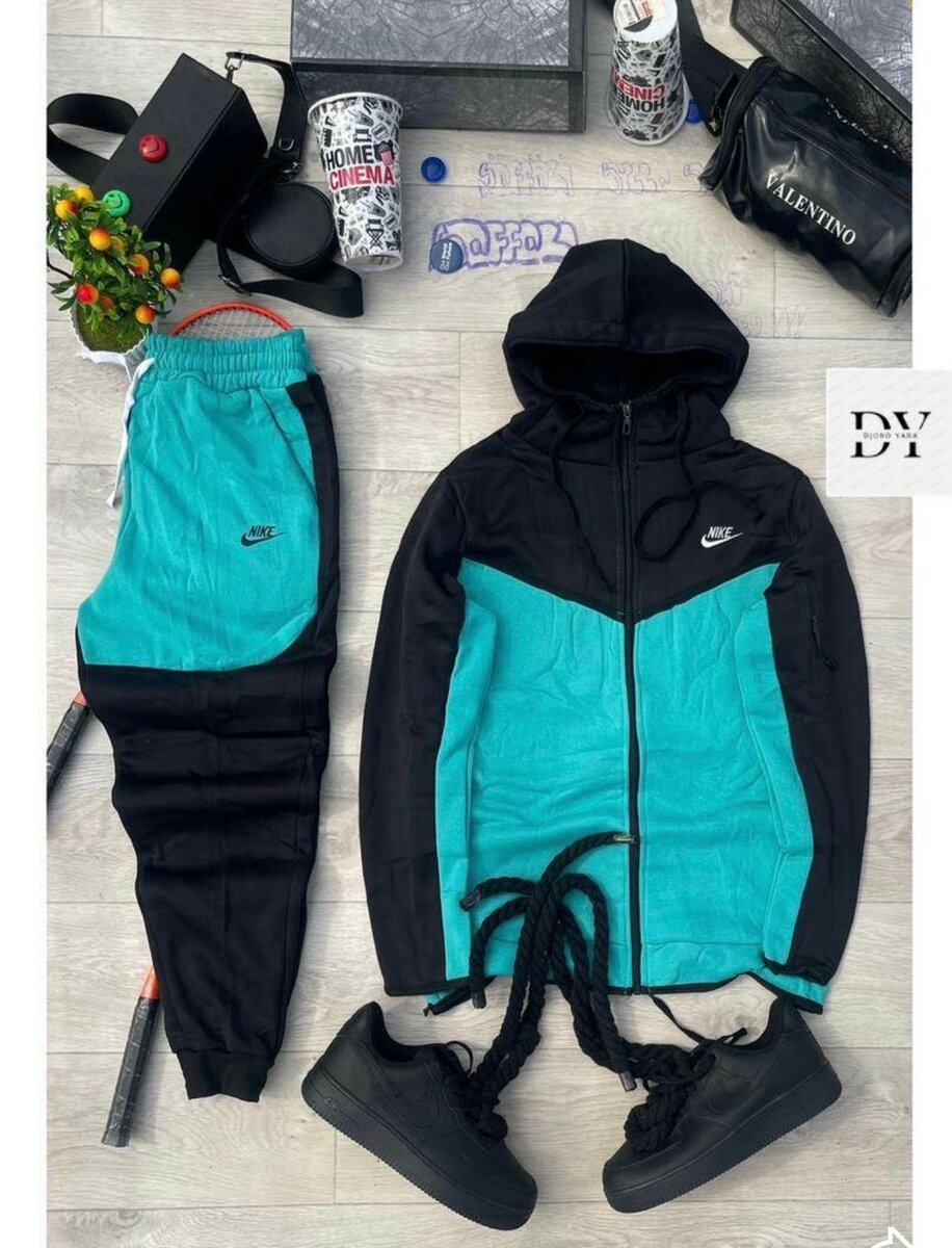 Ensemble de survêtement Nike