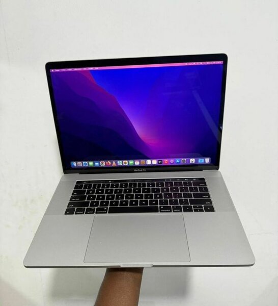 Ordinateur Portable Apple