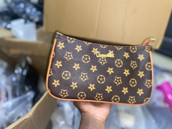 Sac à main marron élégant