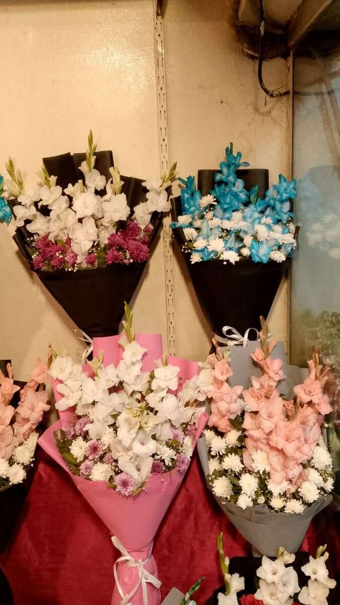 Fresh Floral Bouquets.