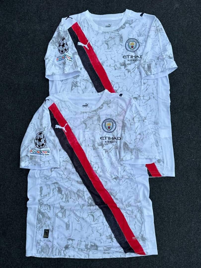 Maillots de football de clubs