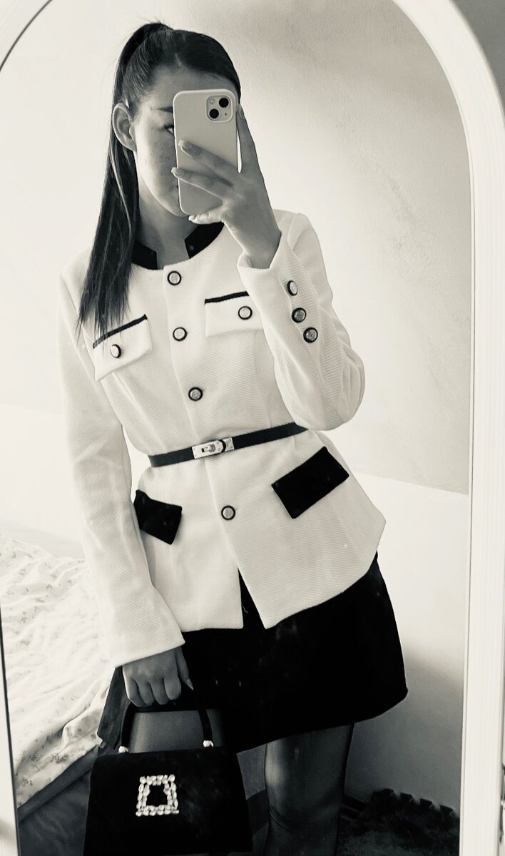 Пиджак с ремнем