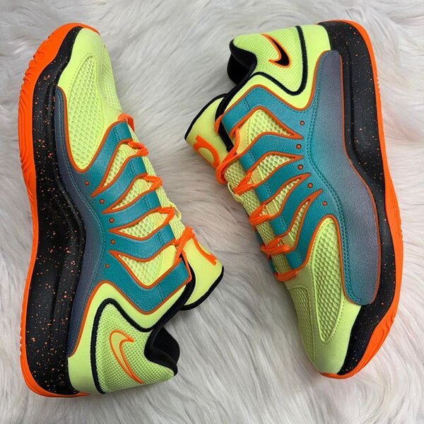 Basketball KD 18 green