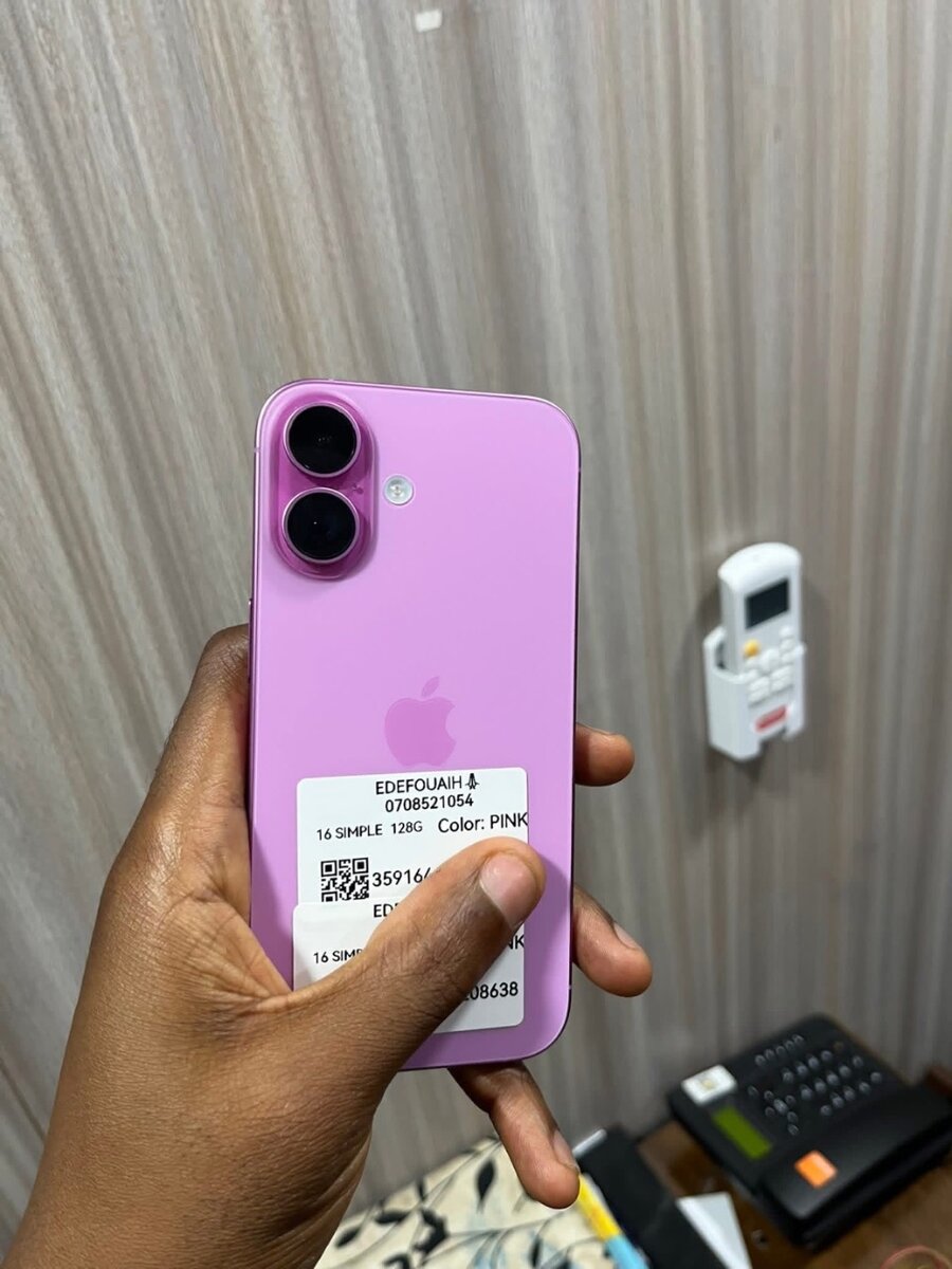 iPhone 16 Rose 128Go Neuf