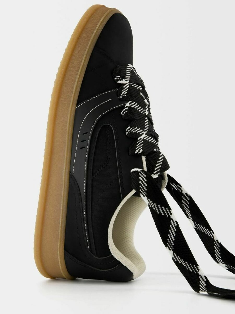 Baskets noires confortables